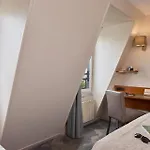 מלון Timhotel Montmartre 3*