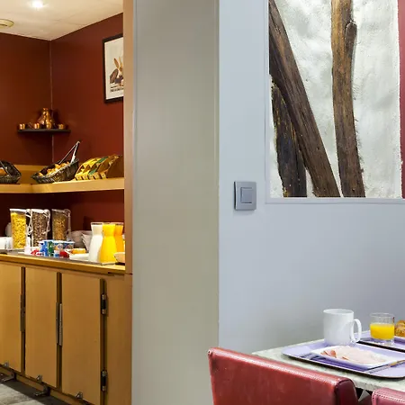 Timhotel Montmartre Otel