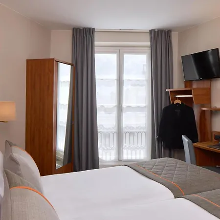 Timhotel Montmartre 3* باريس