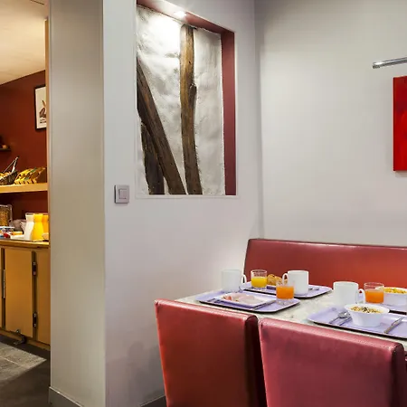 Timhotel Montmartre 3*