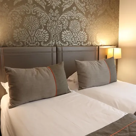 팀호텔 몽마르트르 3* 파리