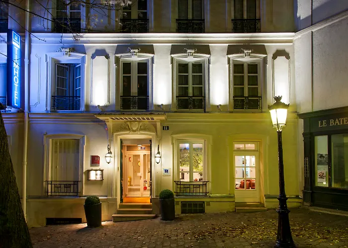 Отель Timhotel Montmartre Париж
