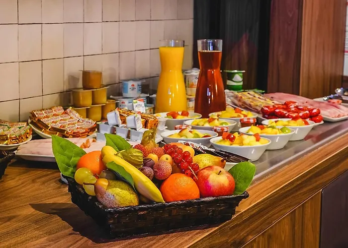 Timhotel Montmartre Отель