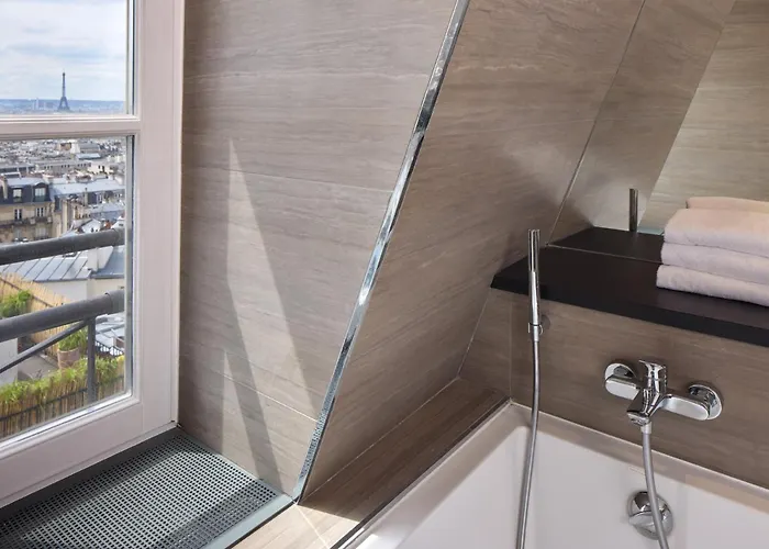 Timhotel Montmartre Отель 3*