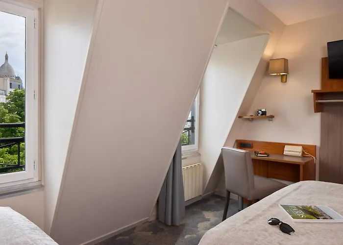 Отель Timhotel Montmartre 3*