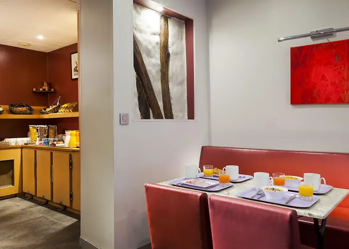 Timhotel Montmartre 3*