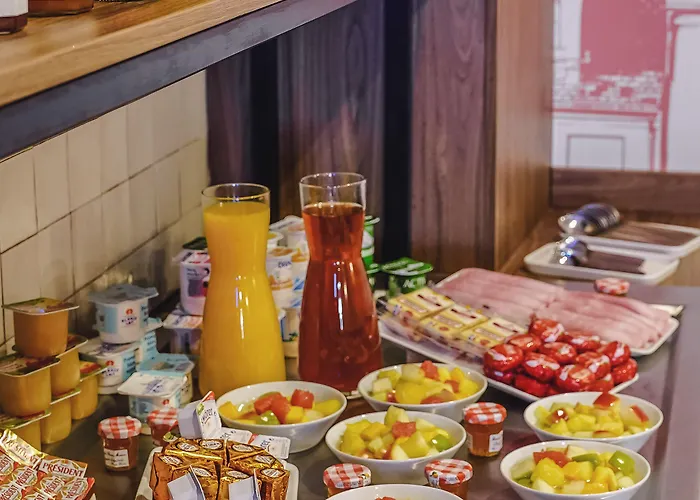 提姆蒙马特尔酒店 巴黎