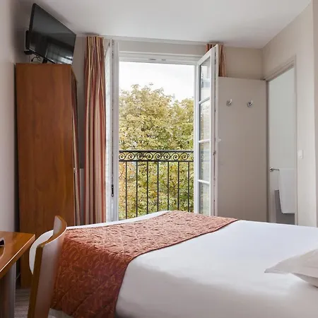 Hotel Timhotel Montmartre Paris