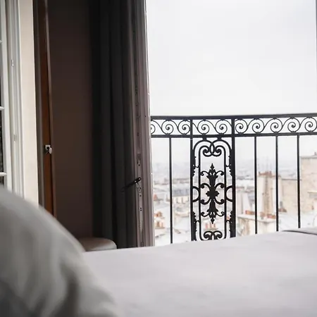 Timhotel Montmartre Hotel