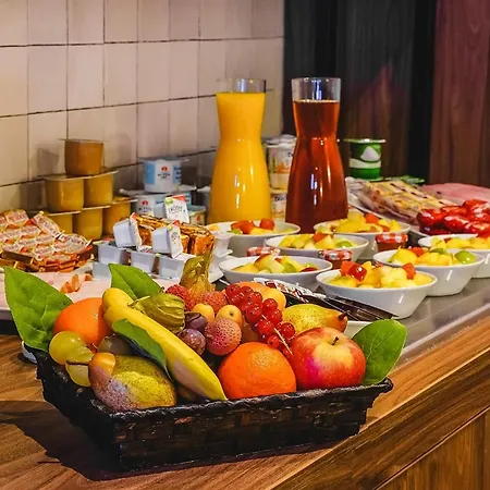 Timhotel Montmartre Hotel
