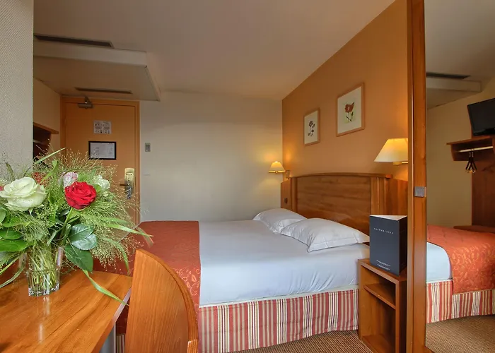 Hotel Timhotel Montmartre 3*